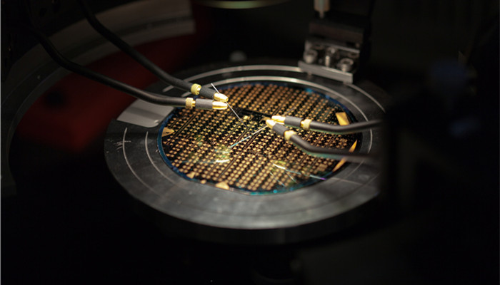 diborane is mainly used in the semiconductor industry and the number of manufacturing enterprises in my country is small